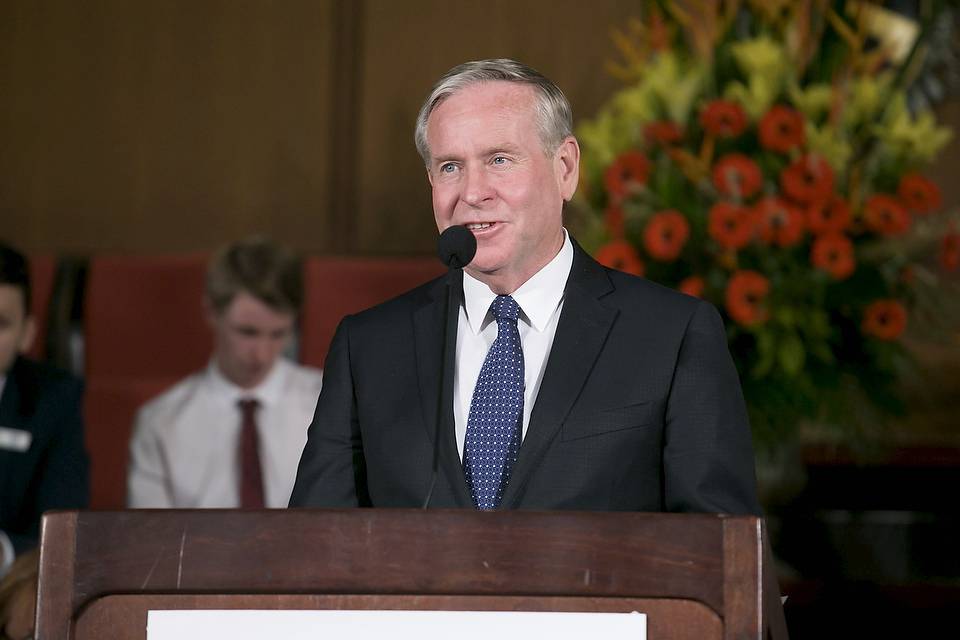 Colin Barnett Speaking at lecturn